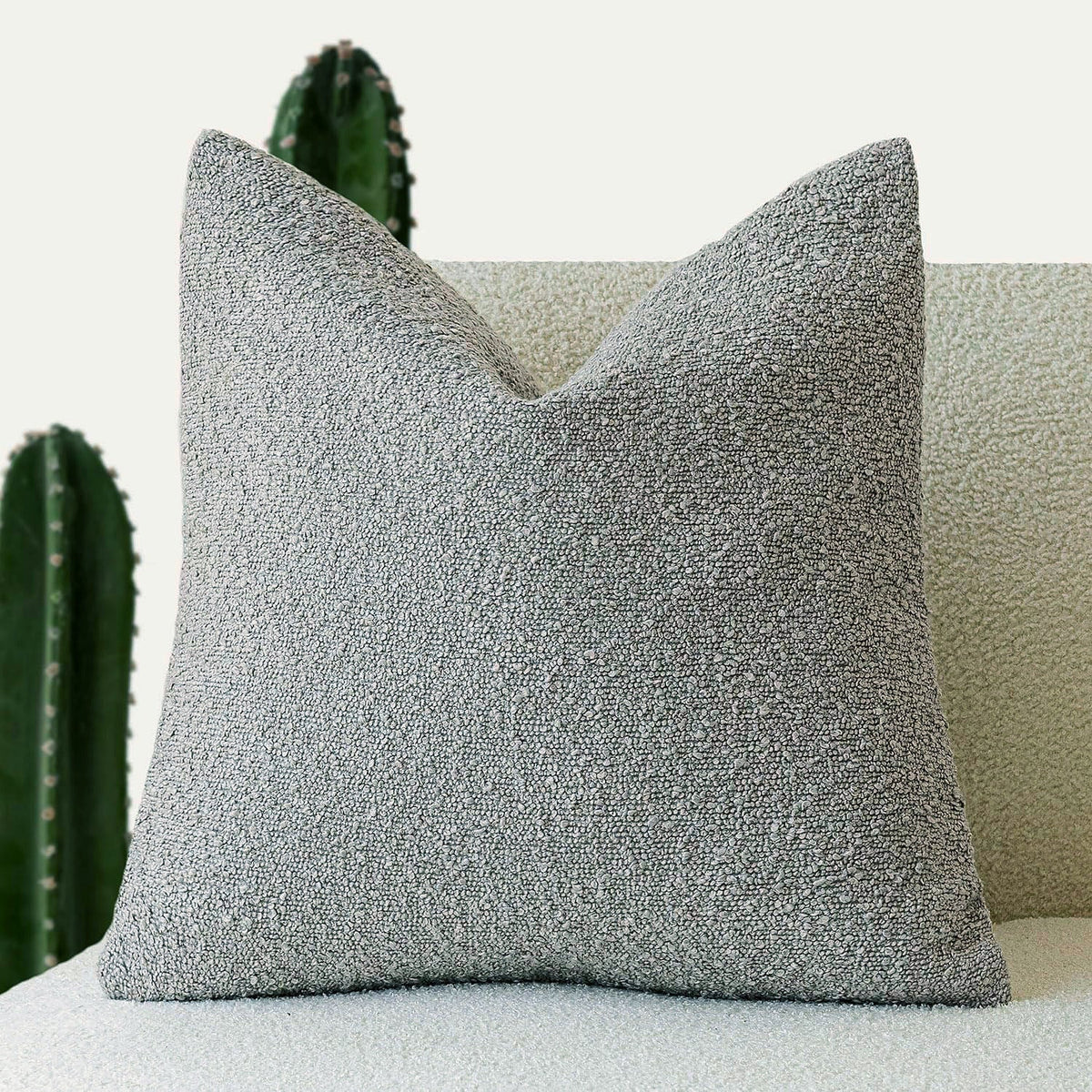 Housse de coussin en bouclette texturée