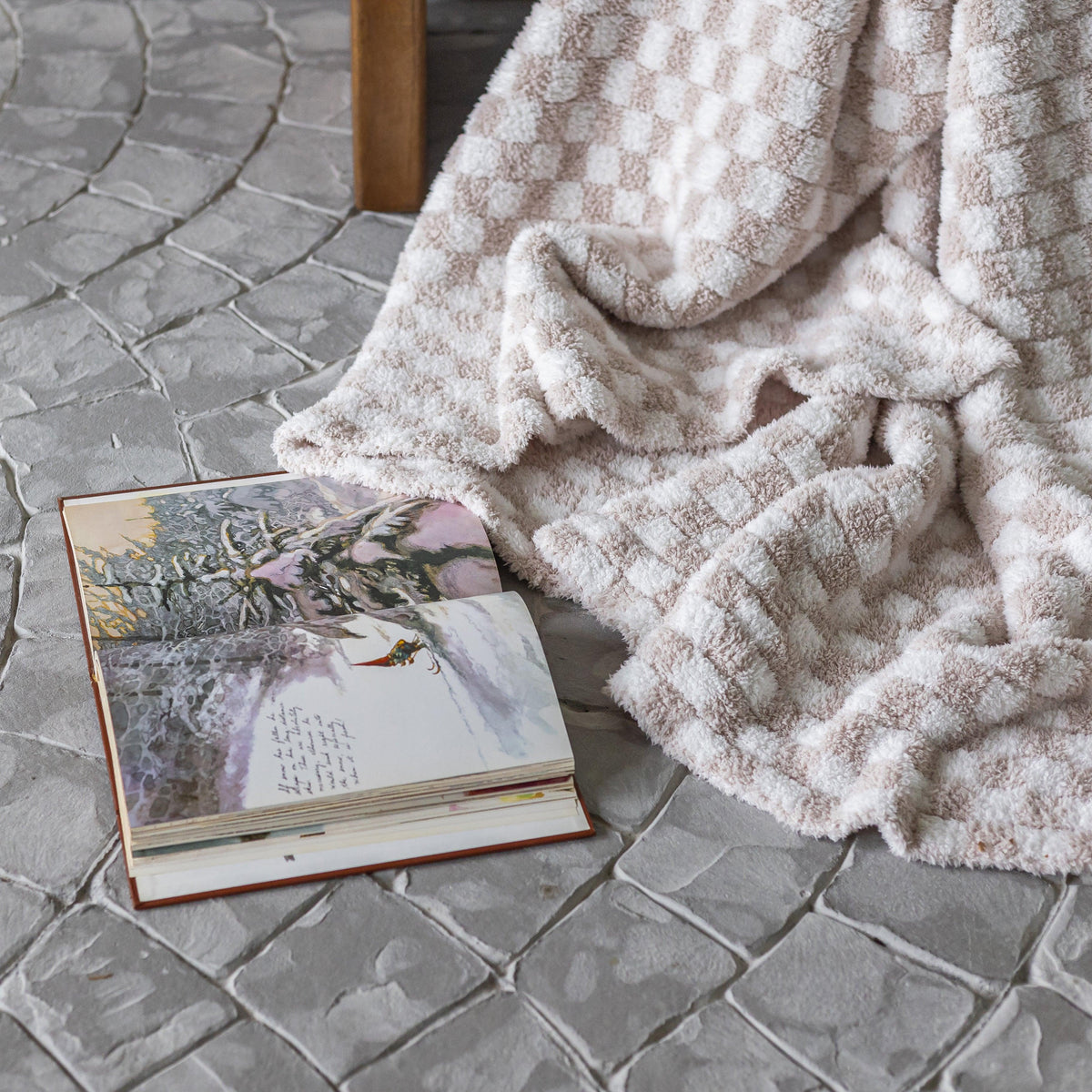 Couverture à carreaux beige et blanc, grand format