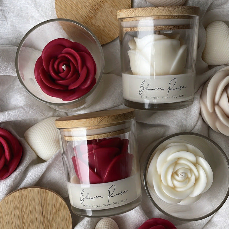 Bougie parfumée en verre en forme de rose