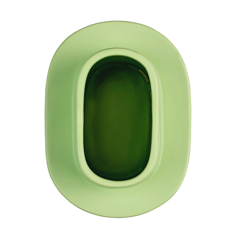 Vase en céramique Layer, émail vert pâle mat