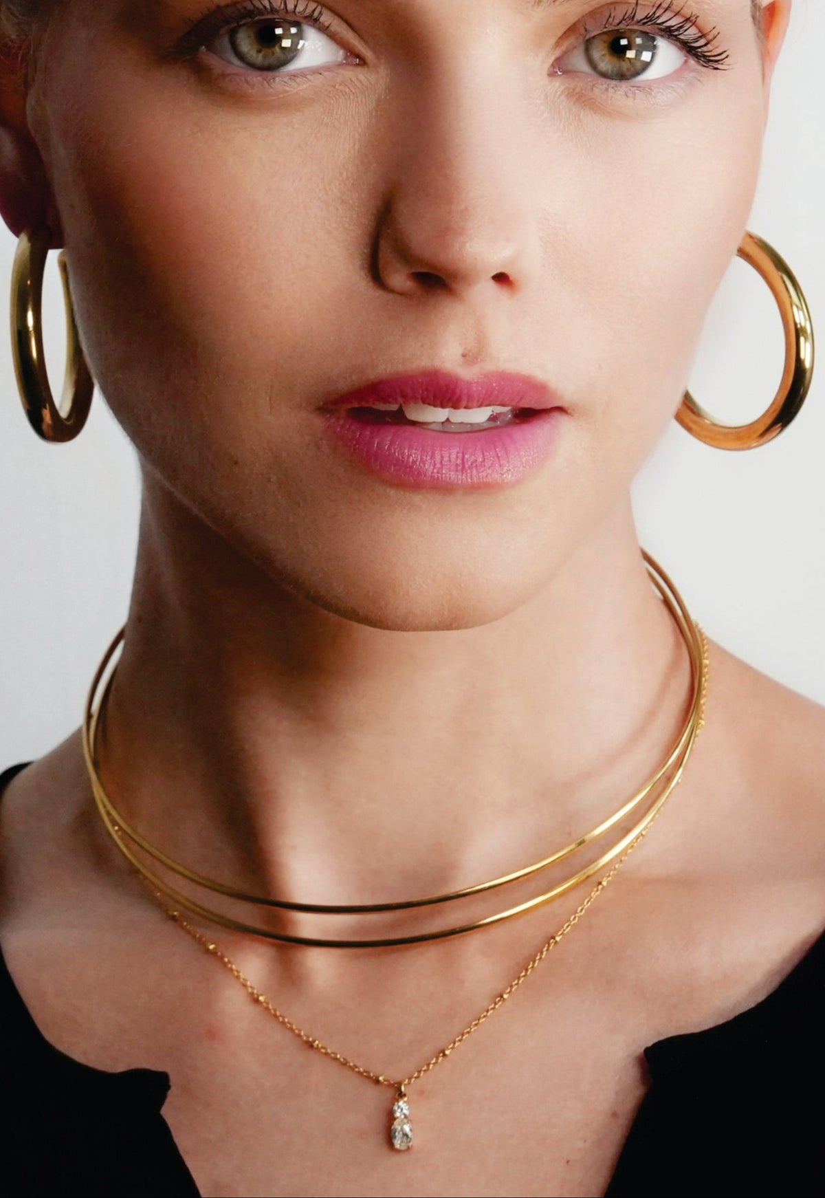 CABBANA Or : collier chaîne perlée avec duo de pendentifs en zircon