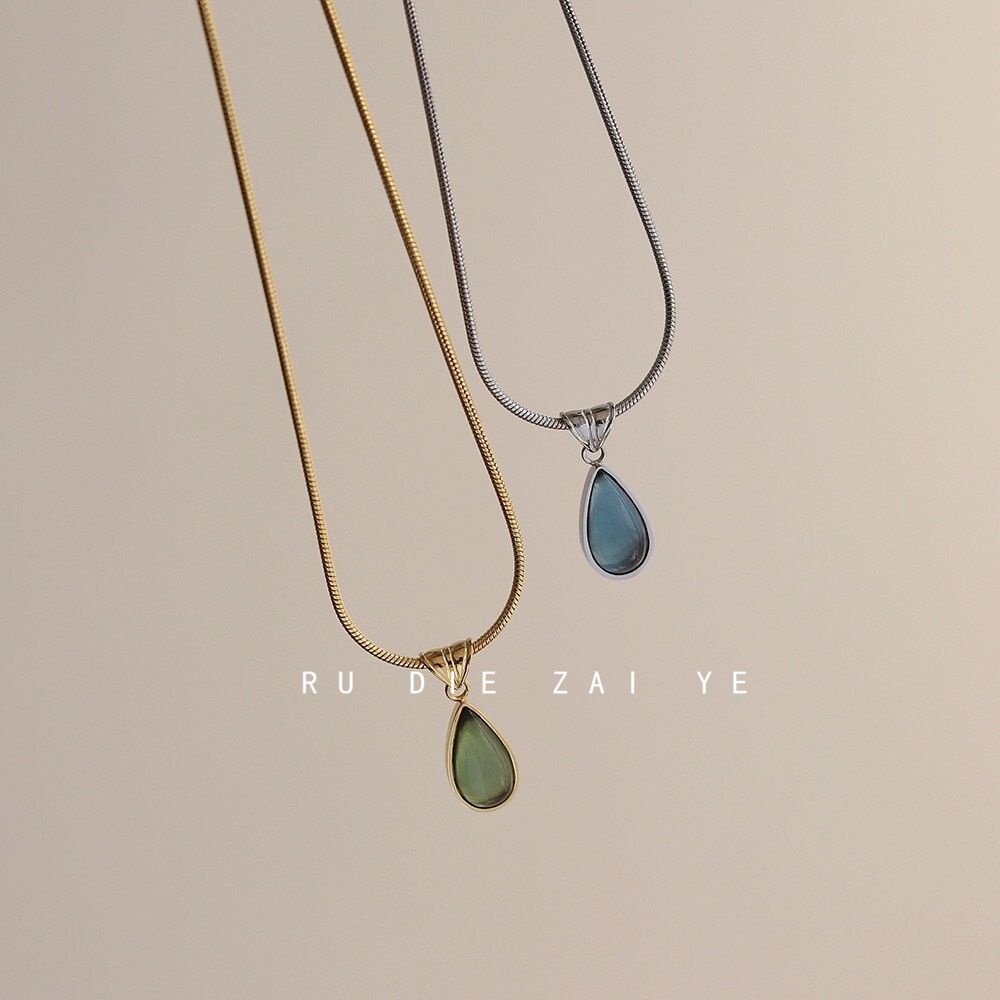 Collier pendentif goutte d'eau rétro français en acier titane