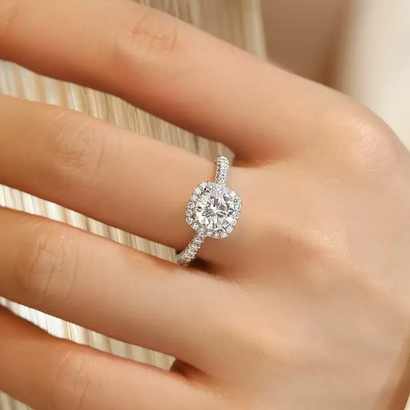 Adjustable Luxury Women Ring