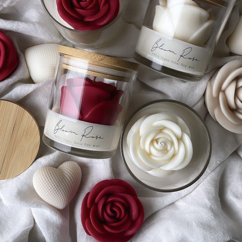 Bougie parfumée en verre en forme de rose