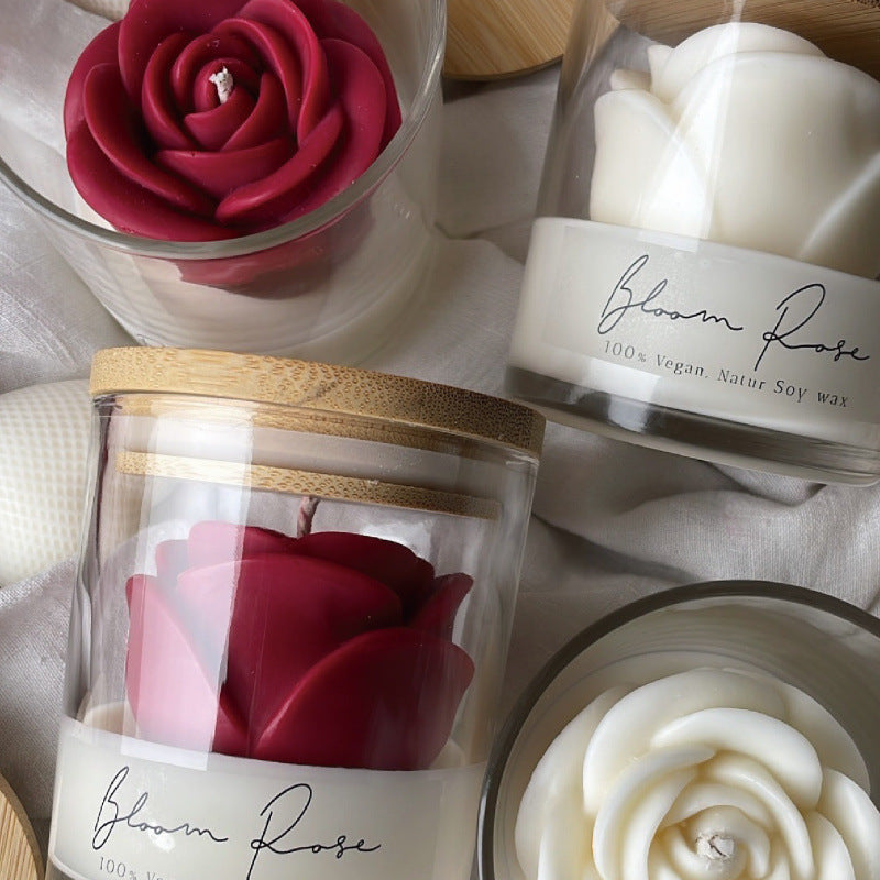 Bougie parfumée en verre en forme de rose
