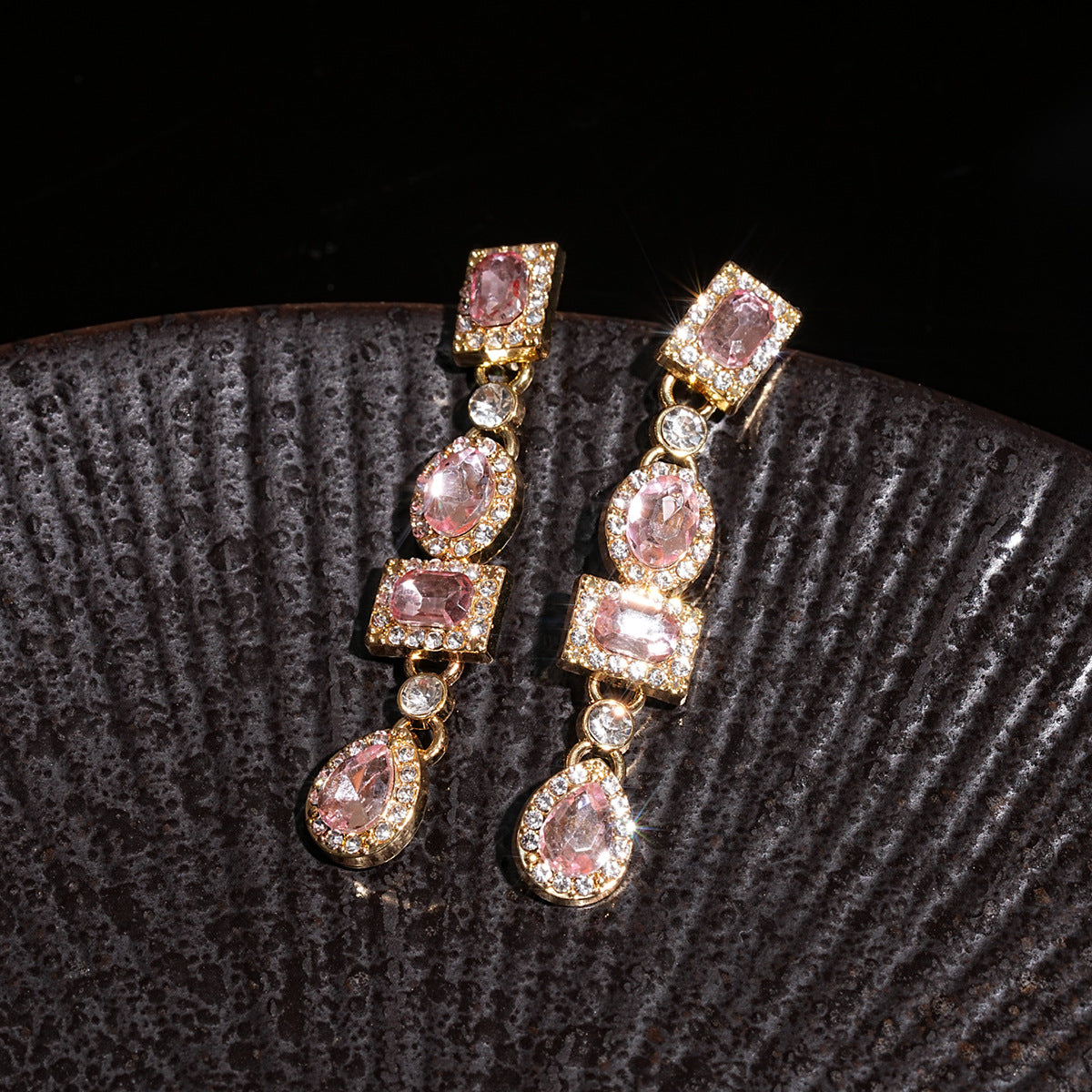 Boucles d'oreilles fleur avec perle et strass