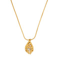 KARJAT : collier chaîne dorée avec pendentif géométrique ajouré en zircons