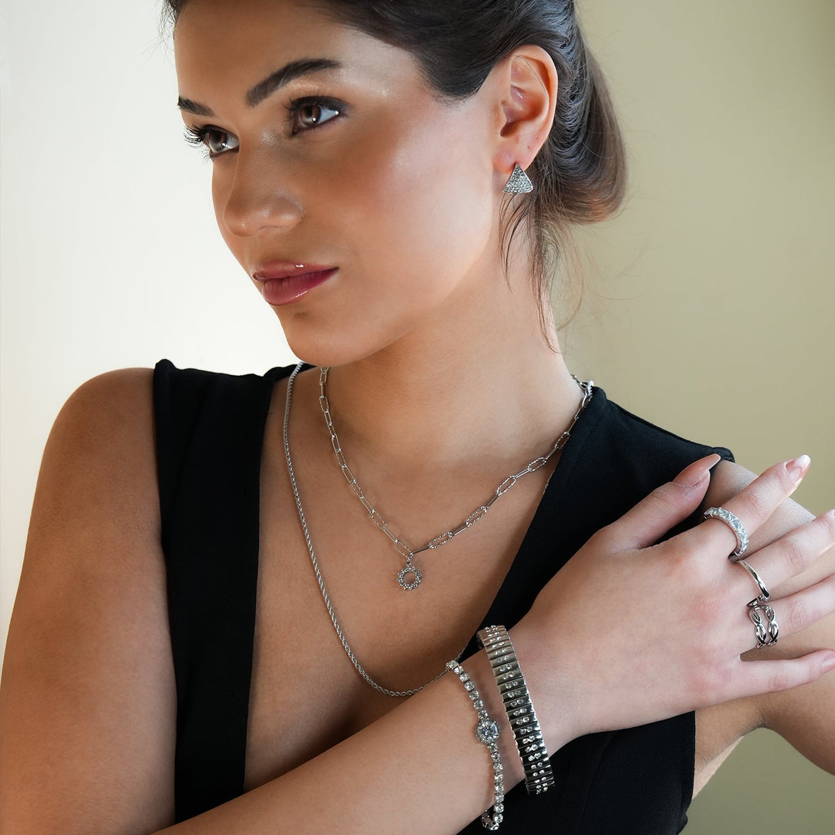 FRETTA : collier chaîne trombone avec pendentif étoile en zircons, or blanc (ton argent)