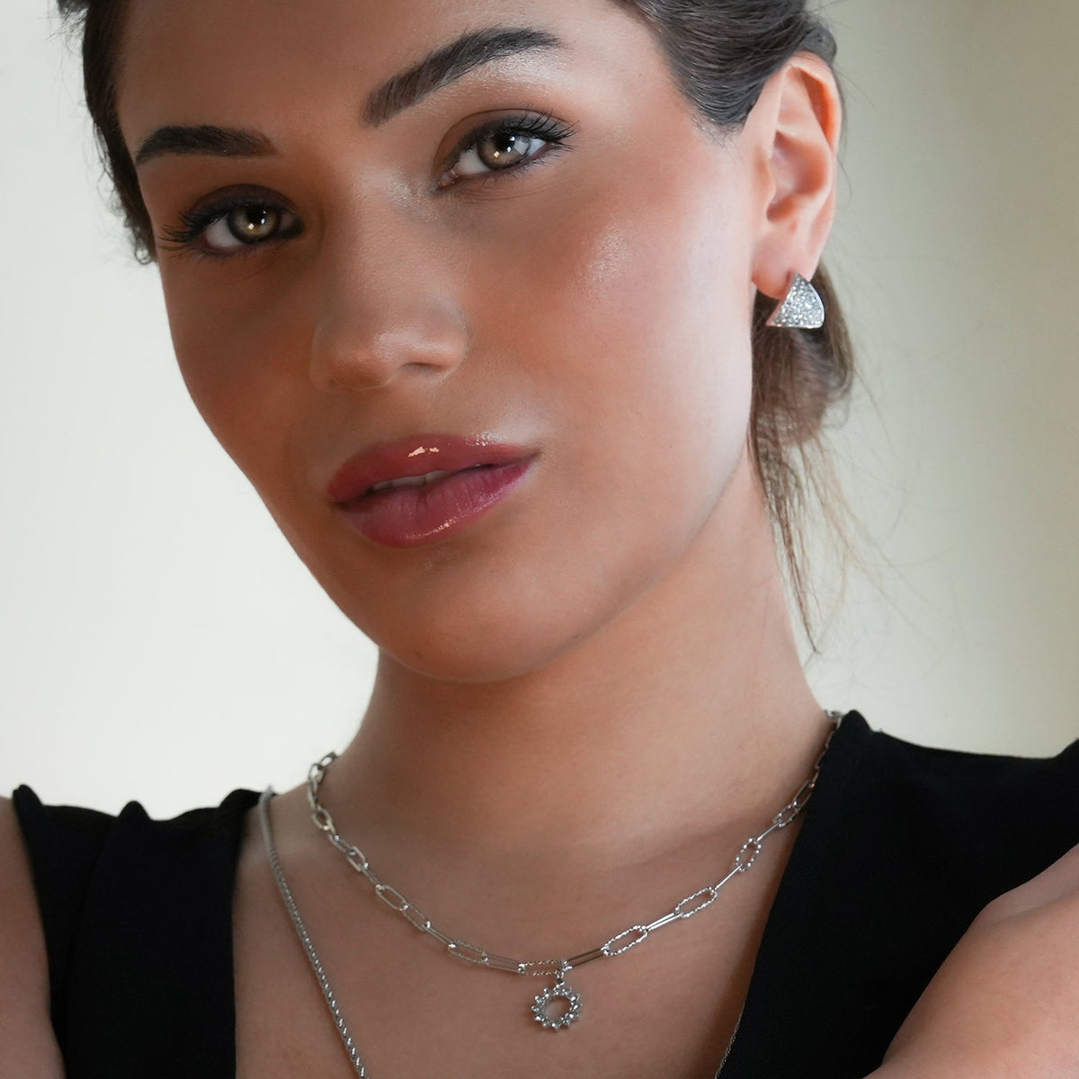 FRETTA : collier chaîne trombone avec pendentif étoile en zircons, or blanc (ton argent)