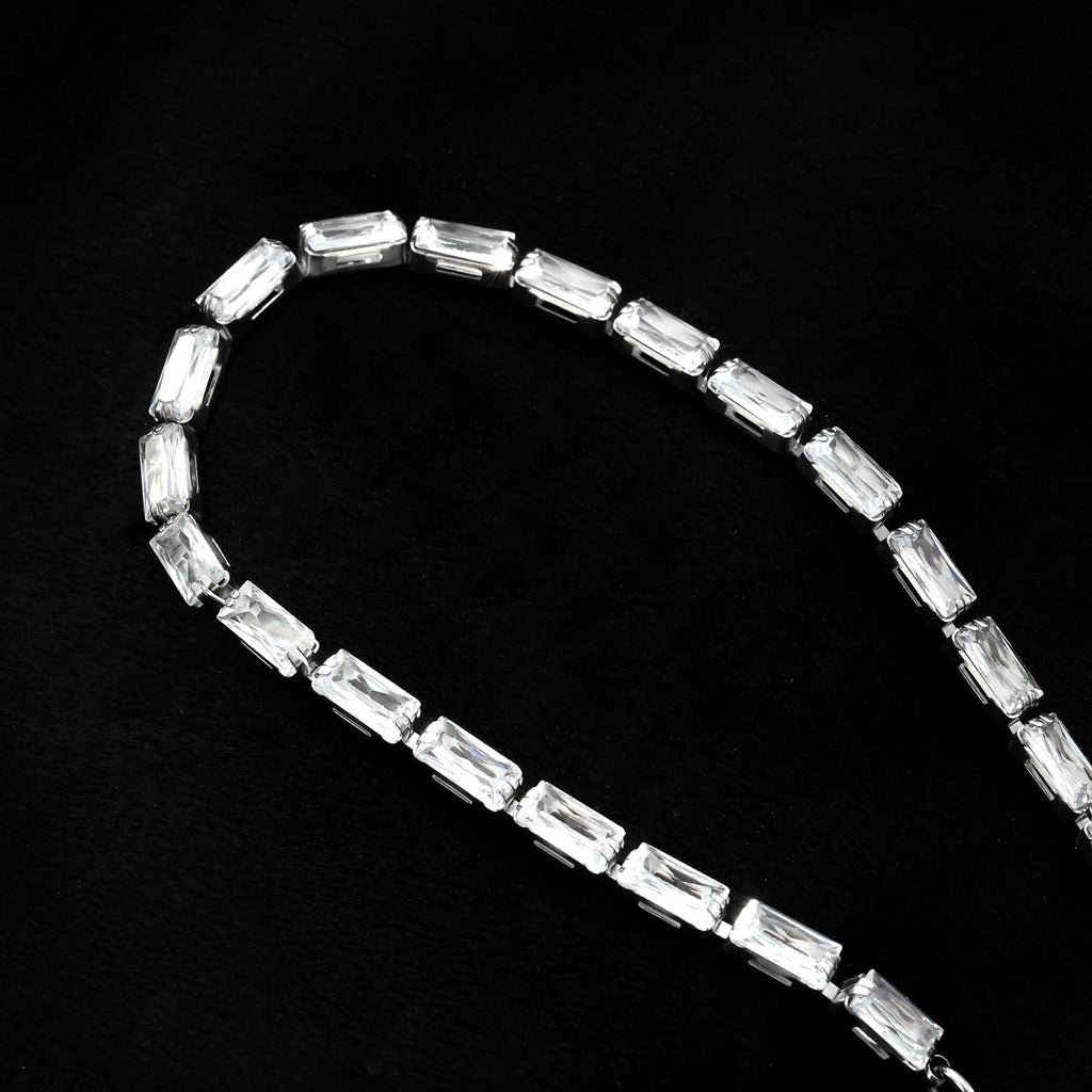 MELLISH : bracelet tennis rétro à zircons (CZ) rectangulaires, ton or blanc argenté