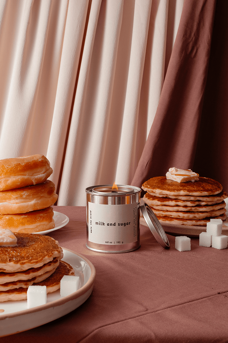 Bougie Milk and Sugar, vanille, cannelle et crème