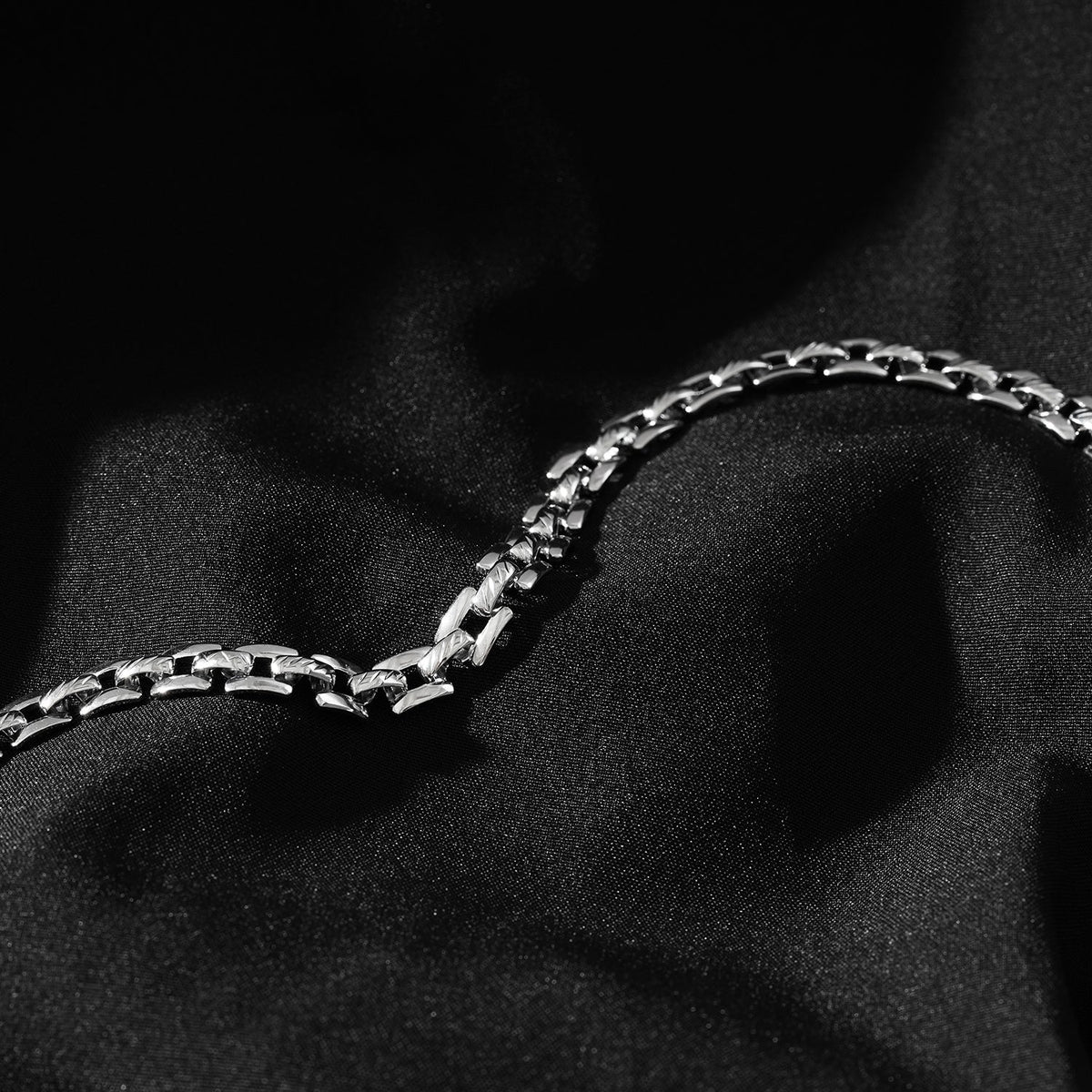 PROVINIA : bracelet argenté style montre rétro