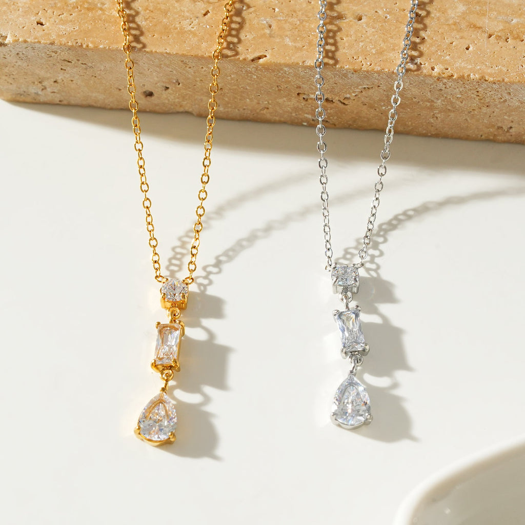 ROCHINA Or : collier chaîne avec trio de breloques en zircon