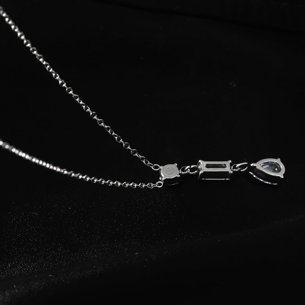 ROCHINA Argent : collier chaîne avec trio de breloques en zircon