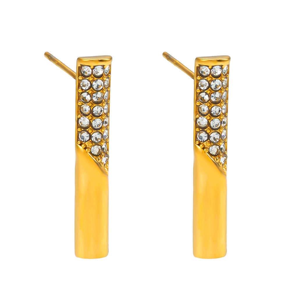 VOLTAMI Gold: Minimalist Pavé Zirconia Embedded Bar Stud Earrings