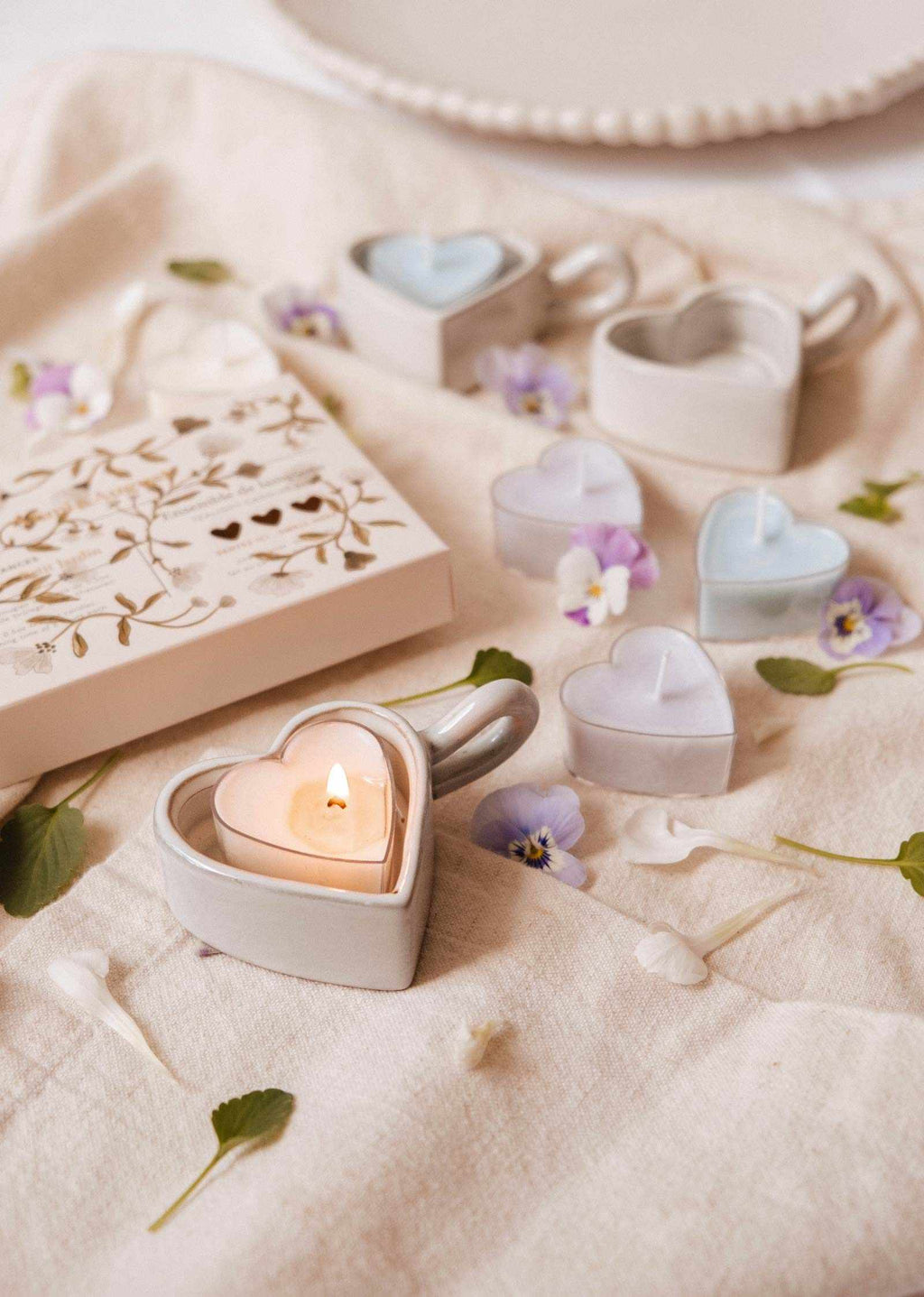 Coffret de bougies chauffe-plat en cœur, Blush Hearts