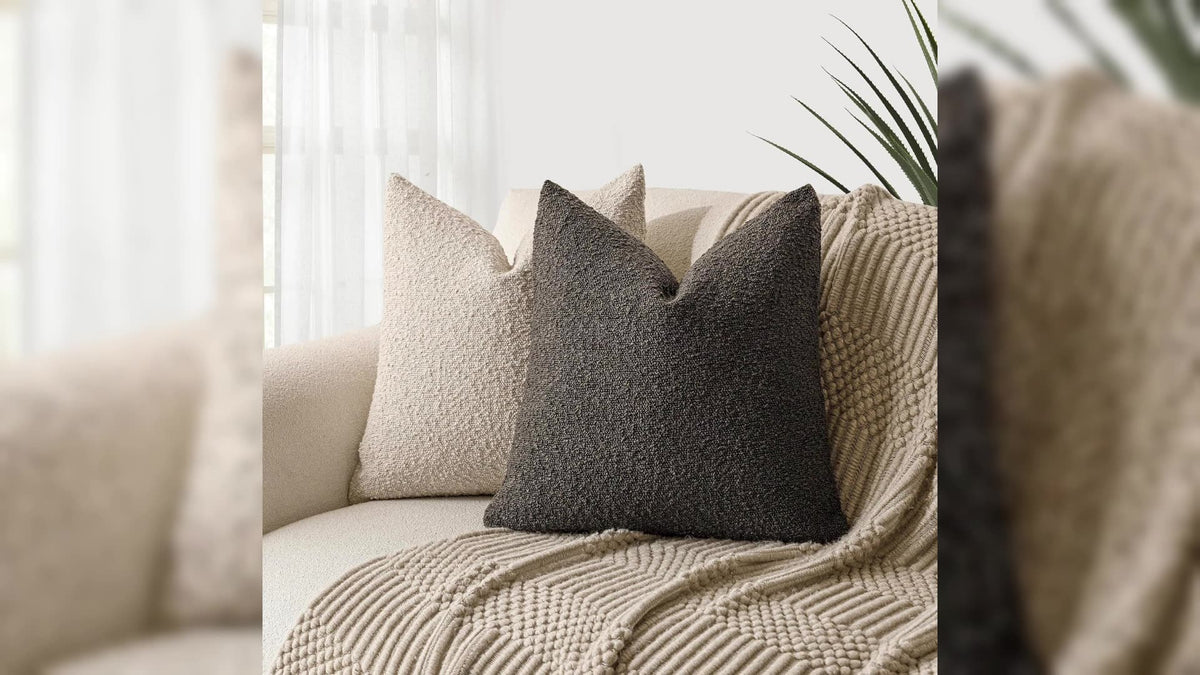 Housse de coussin en bouclette texturée