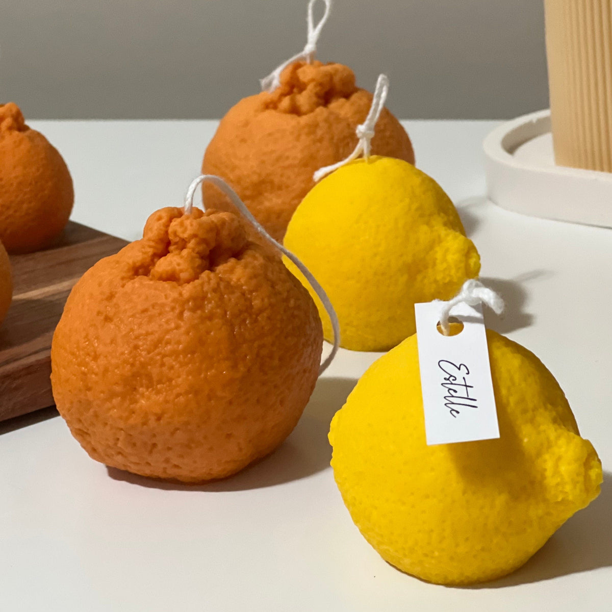Ensemble de bougies orange, décoratives
