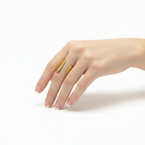 Bague manchette martelée en acier inoxydable doré